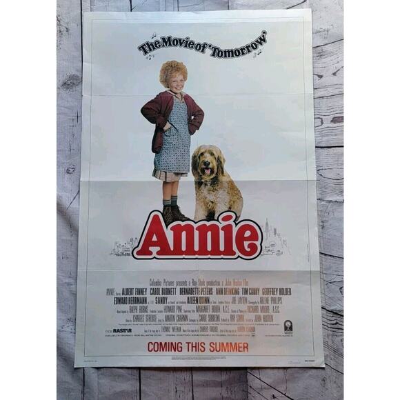 ANNIE Theater Movie Poster One Sheet 1982 Orphan Musical Read - Picture 1 of 11